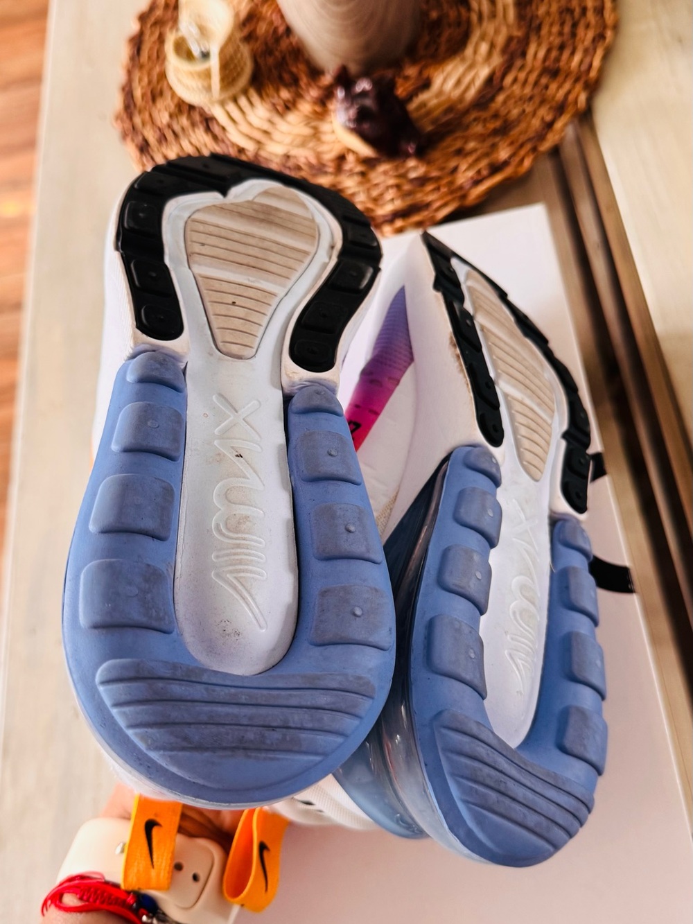 Nike Women’s  — Purple, Pink & Orange.  W Air 270 Max Size W 6 1/2 - Picture 7 of 7